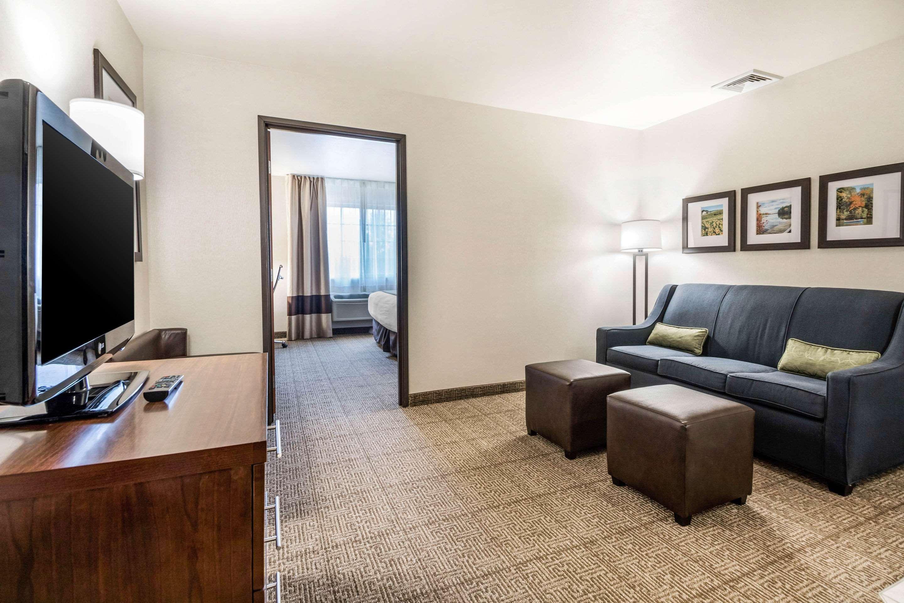 Comfort Suites At Par 4 Resort Waupaca Esterno foto