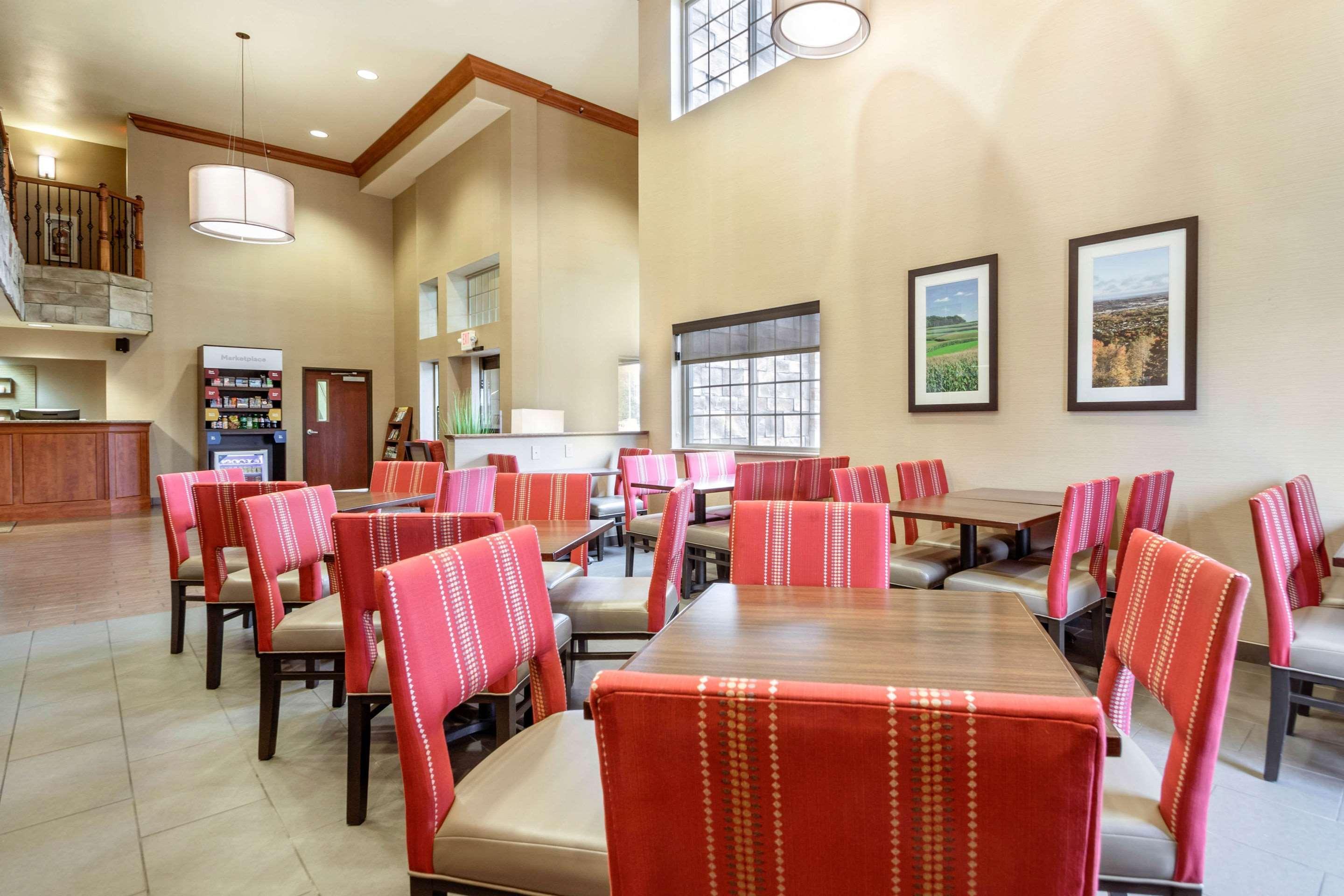 Comfort Suites At Par 4 Resort Waupaca Esterno foto