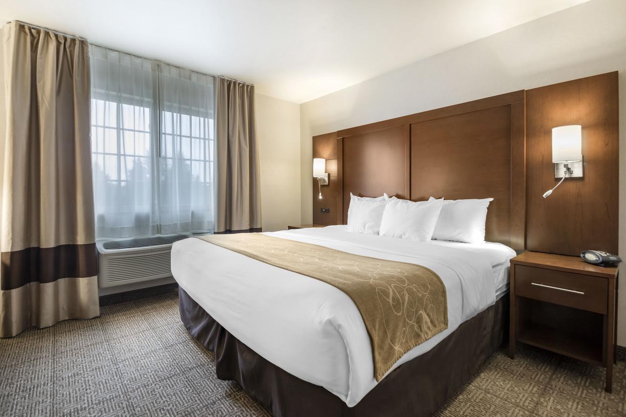 Comfort Suites At Par 4 Resort Waupaca Esterno foto