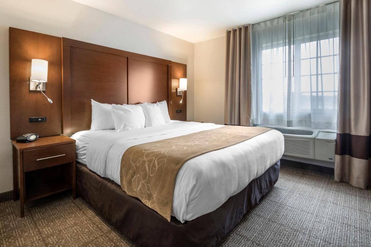 Comfort Suites At Par 4 Resort Waupaca Esterno foto